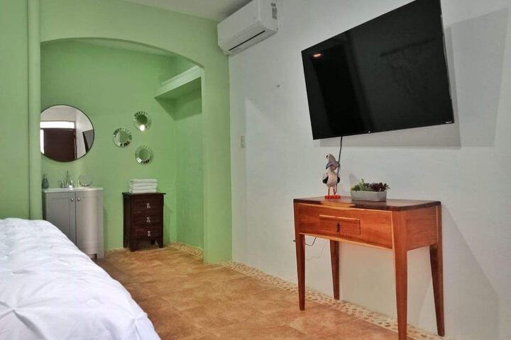 Room 4 of 46