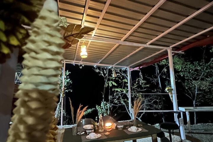 Dining 7 of 7