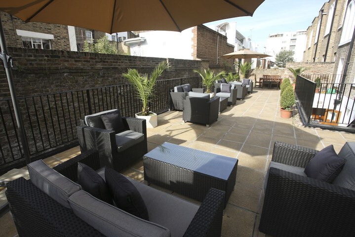 Terrace/Patio 98 of 100