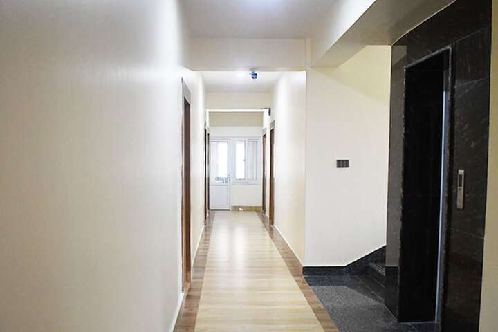 Ballroom/Hall 76 of 95