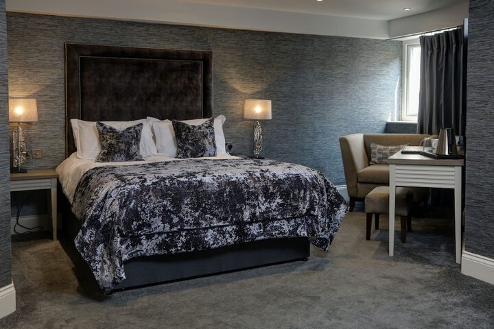 Room 20 of 77