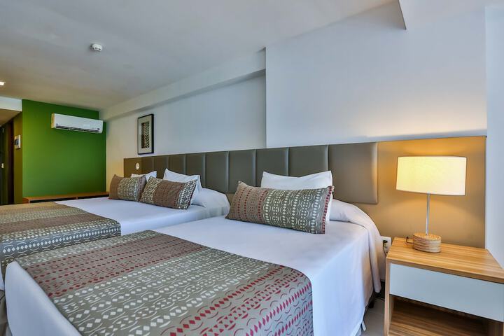 Room 21 of 130