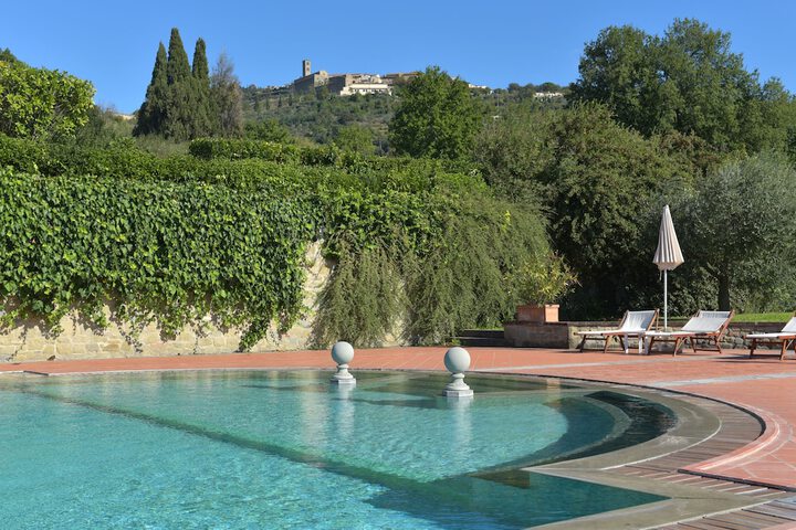 Pool 38 of 64