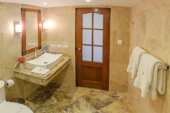 Clean Restrooms
