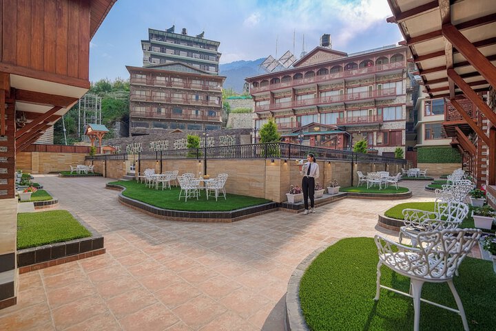 Hotel 6 of 7