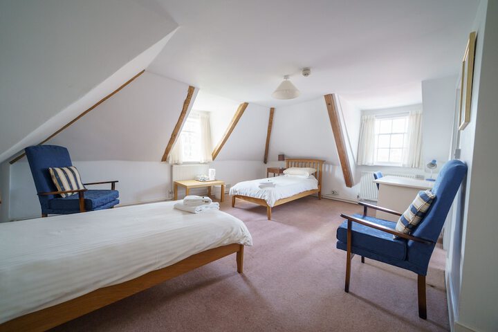 Room 5 of 26