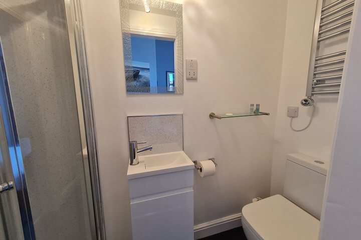 Room 42 of 86