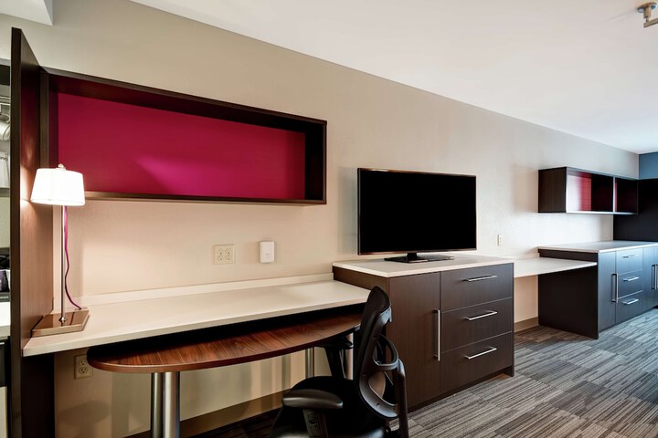 1 King Bed Studio Suite (12 of 12)