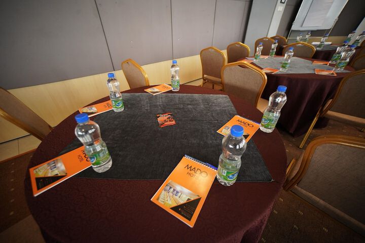 Ballroom/Hall 150 of 163