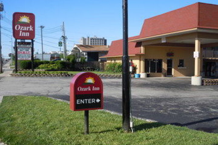 Image of Ozark Inn