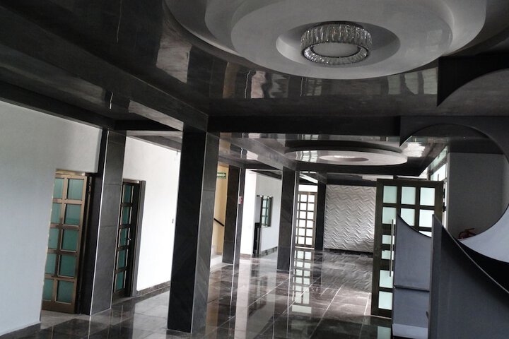 Hotel 2 of 6