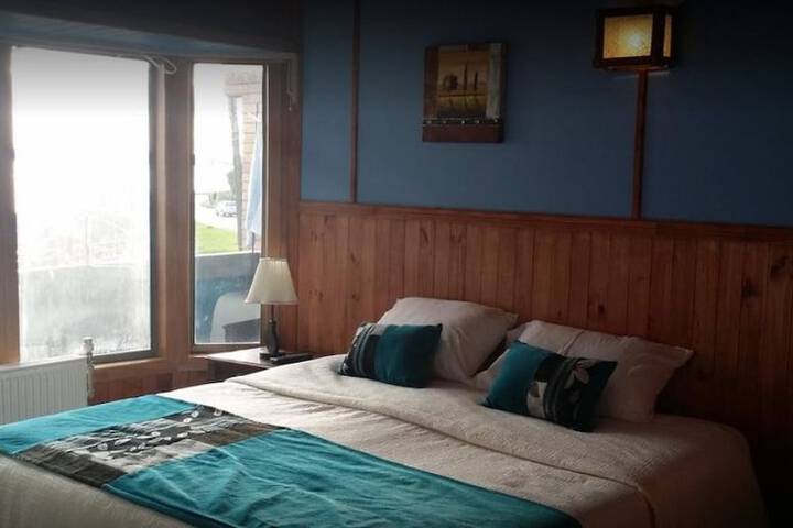 Room 6 of 22