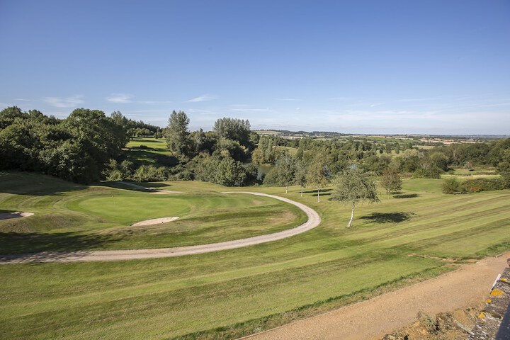 Golf 50 of 64