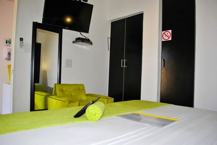 Room 10 of 41