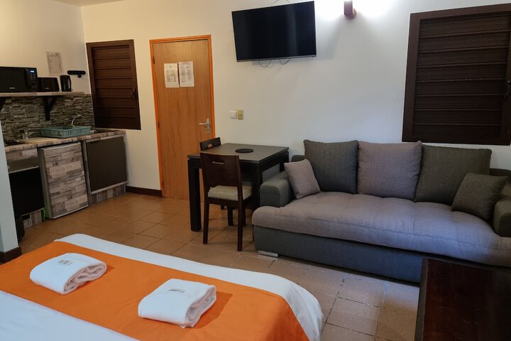 Room 8 of 26