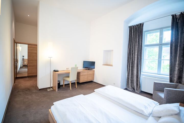 Room 13 of 58