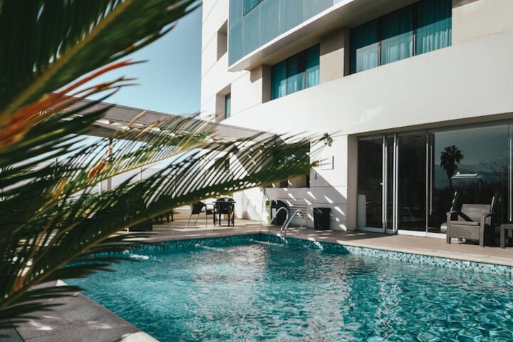 Hotel with Pool