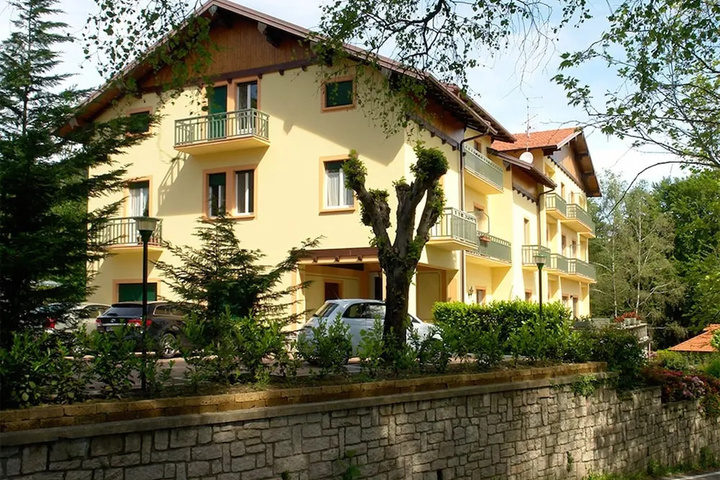Photo of 2 Bedrooms and 2 Bathrooms Near Lake Maggiore and Orta