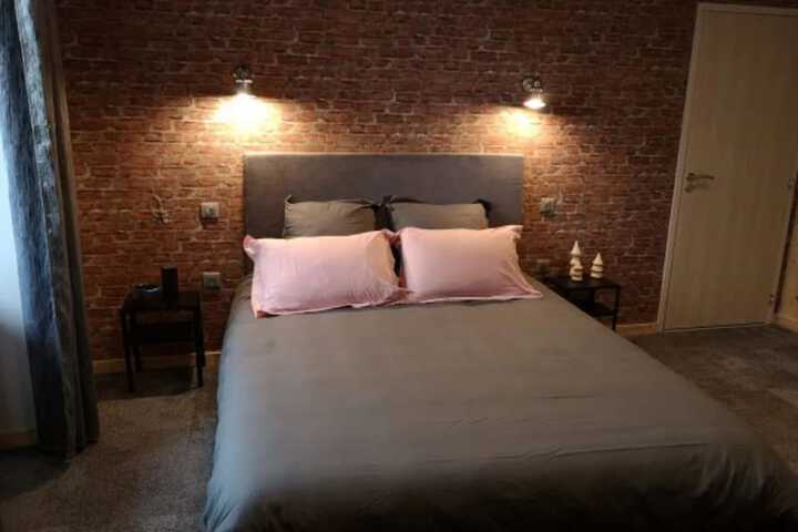 Room 12 of 51