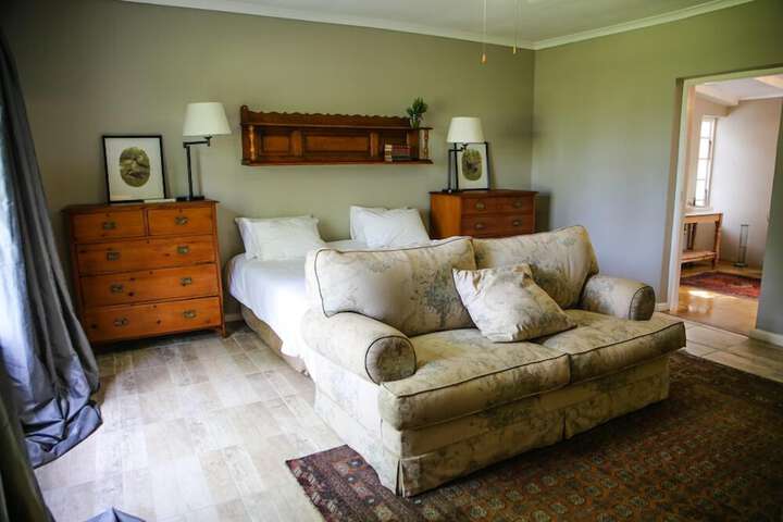 Room 12 of 40