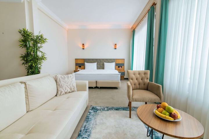 Room 15 of 52