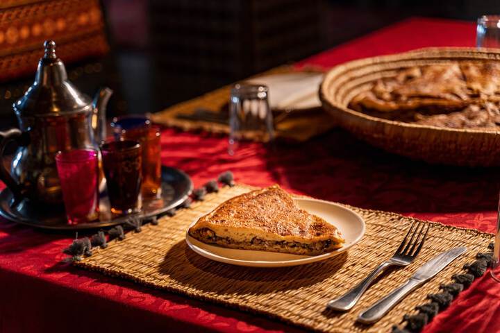 Dining 38 of 56