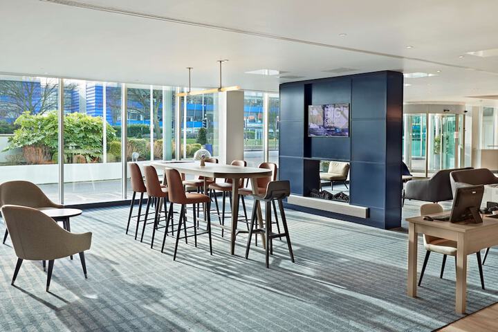 Guest Lobby