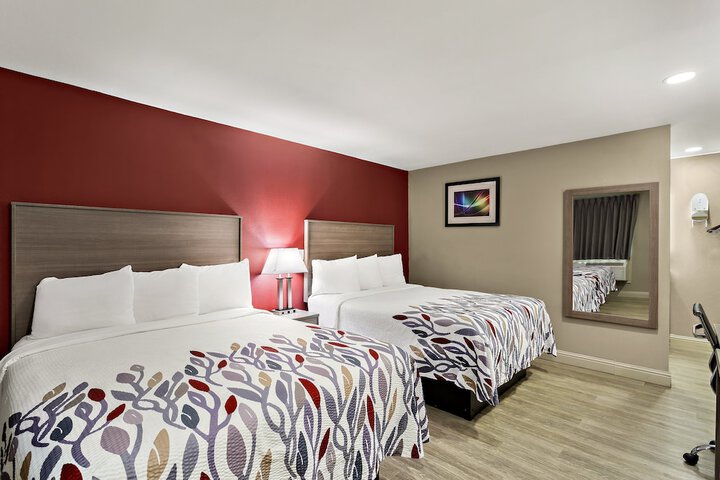 Superior 2 Queen Beds (3 of 20)