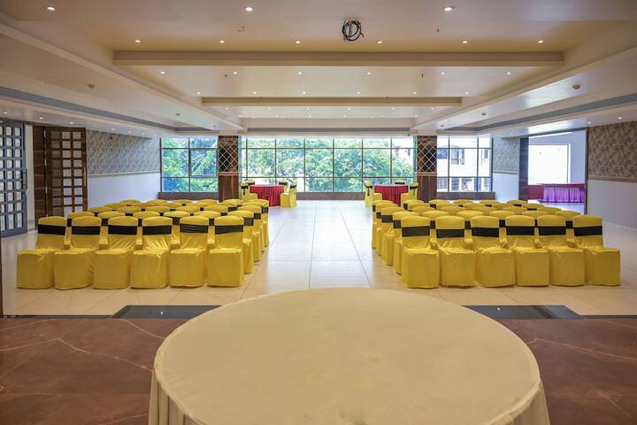 Ballroom/Hall 41 of 45