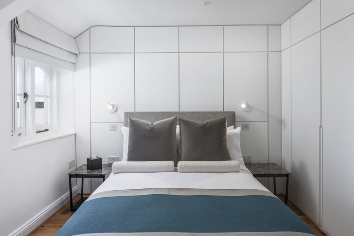 Room 35 of 107