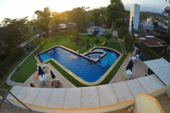 Pool 54 of 81