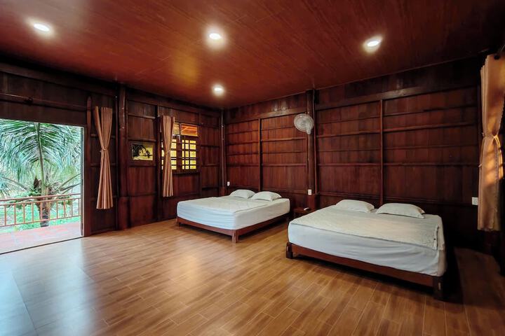Room 41 of 98