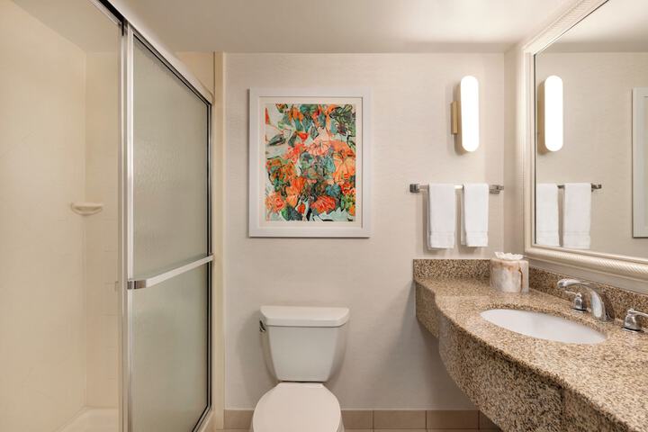 Room 25 of 48