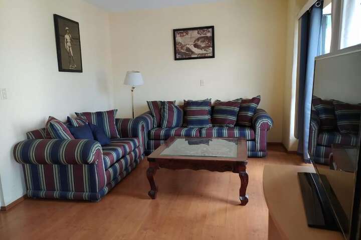 Room 27 of 42