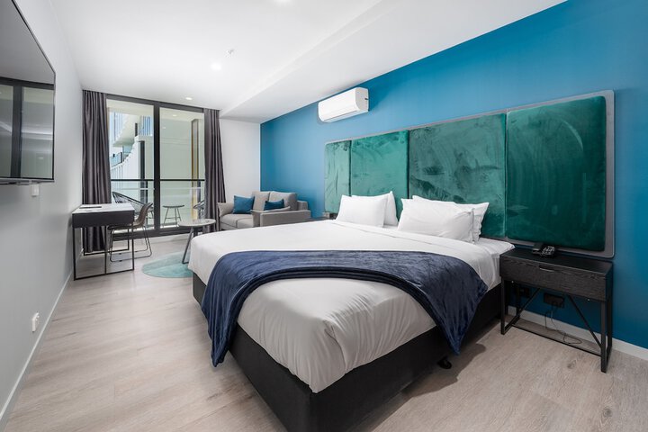 Oros Hotel and Apartments