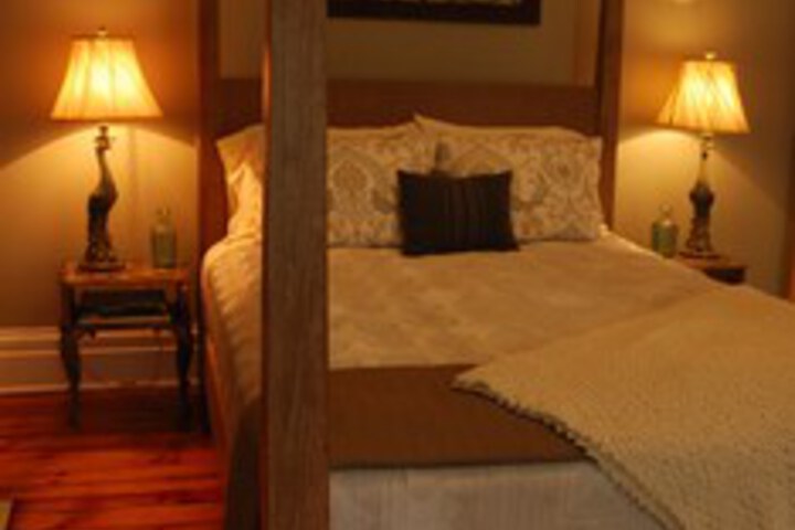 Room 10 of 22