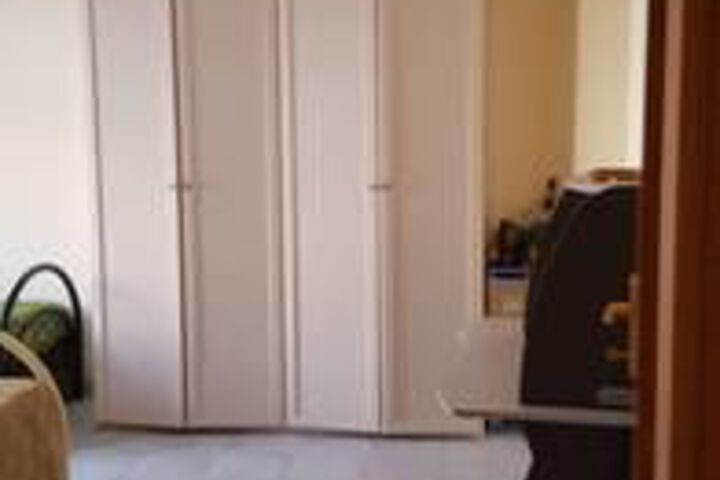 Room 16 of 25