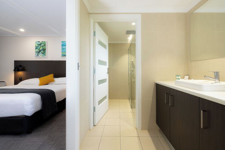 Room 45 of 68