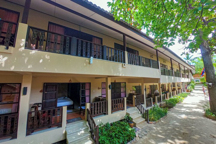 Hotel Exterior 242 of 242