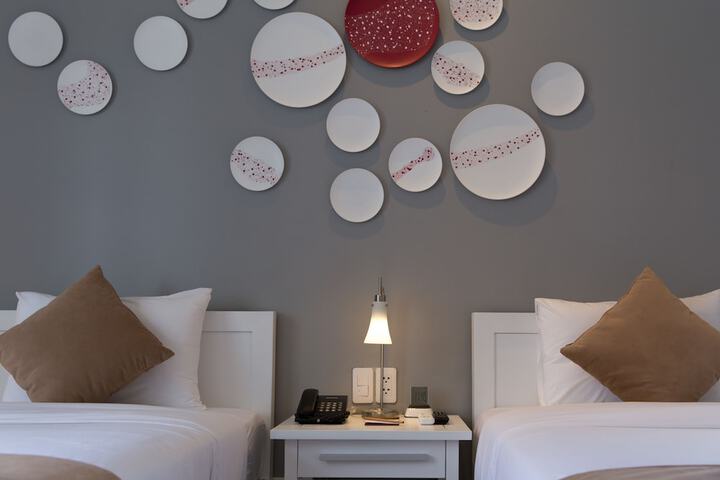 Room 9 of 53