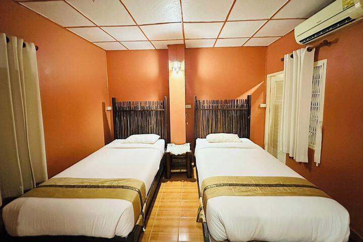 Room 14 of 79