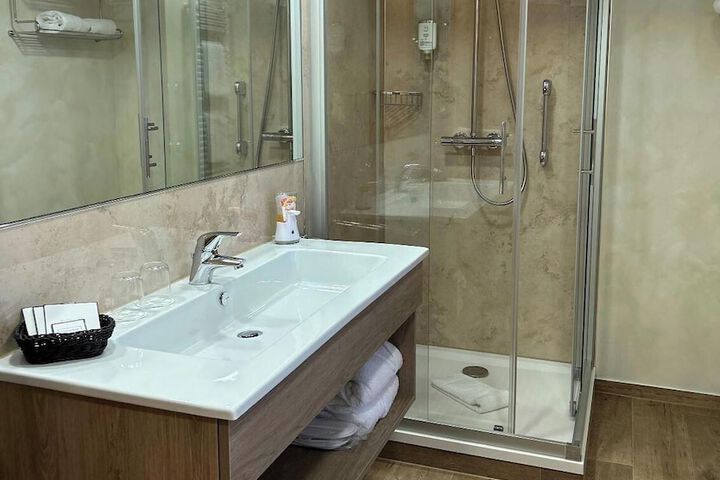 Bathroom Interior Photo