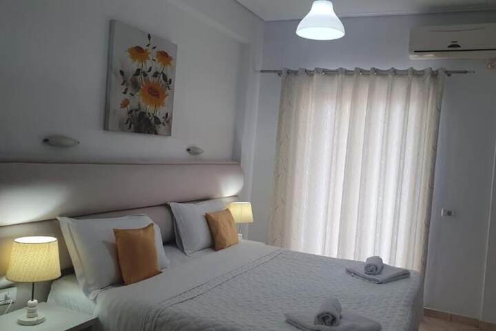 Room 9 of 106
