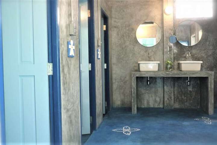 Room 24 of 44