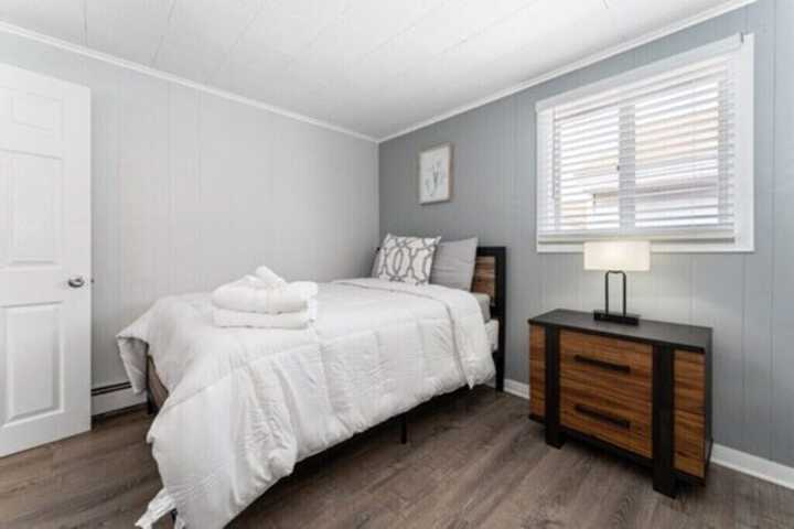 Room 5 of 41