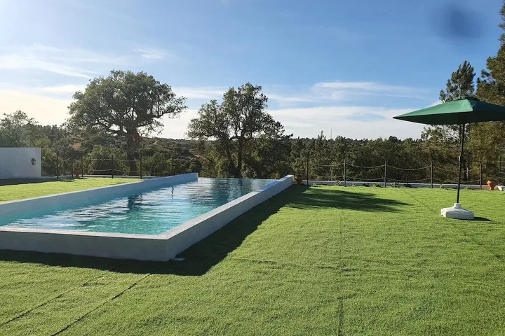 Pool 13 of 23