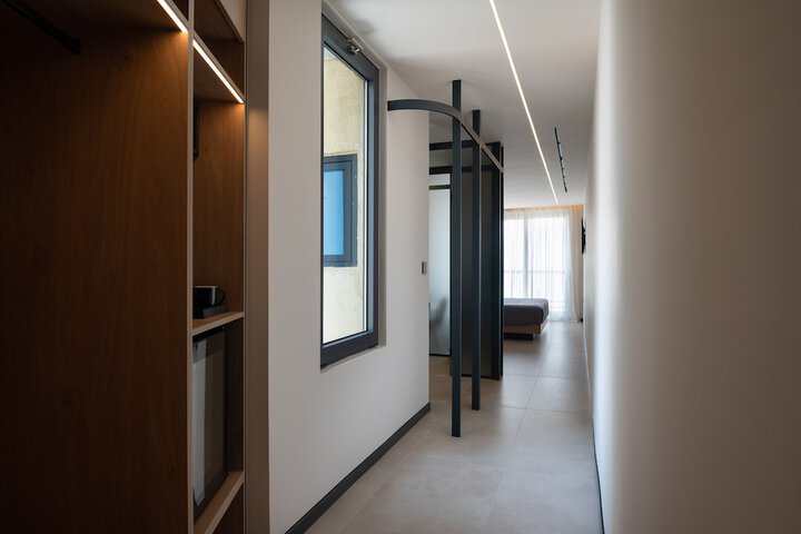 Room 4 of 57