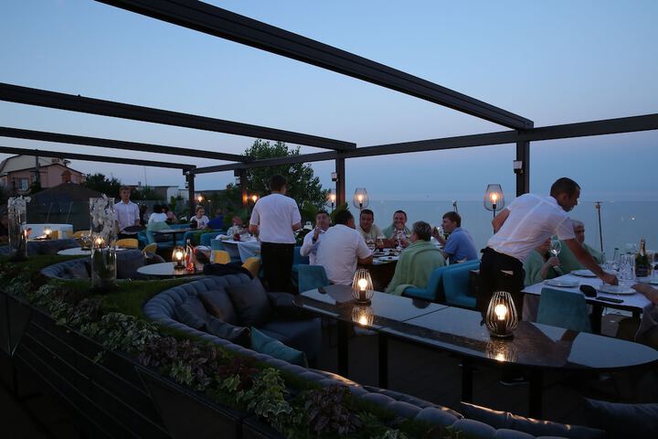 Terrace/Patio 29 of 60