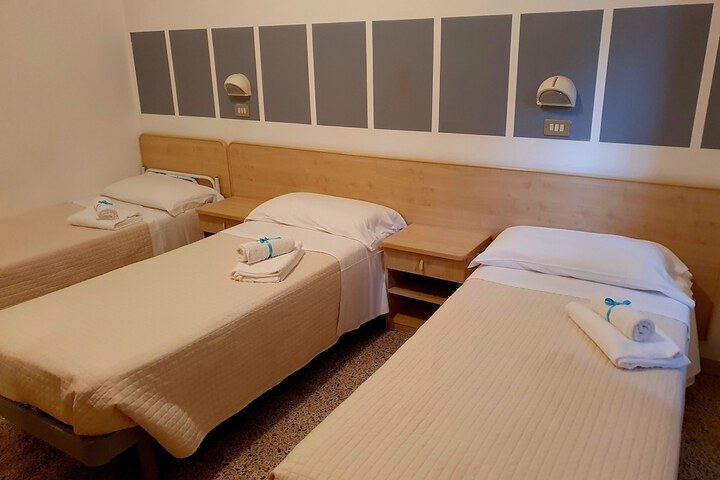 Room 21 of 41