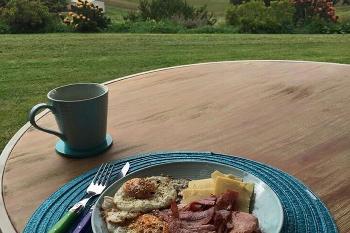 Breakfast/Coffee Service 24 of 63